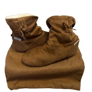 Bearpaw boots (9)